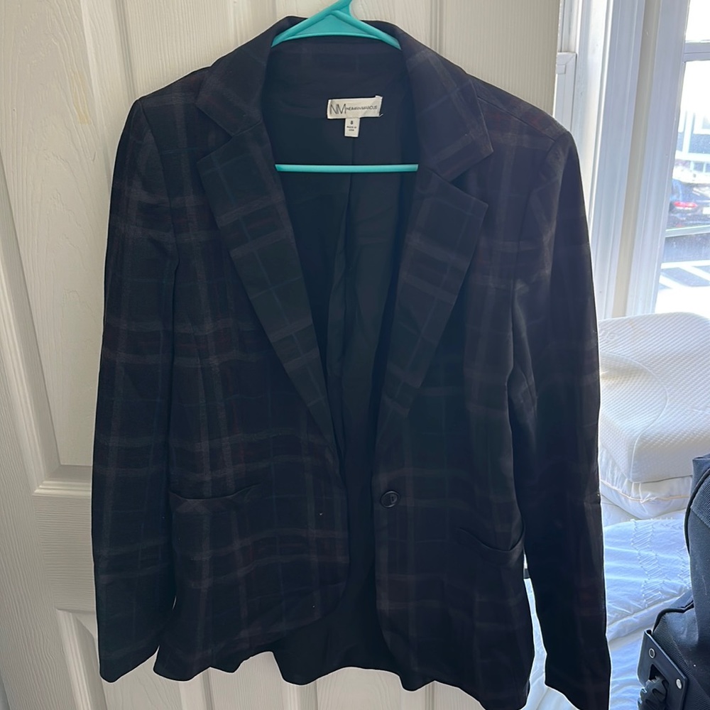 Beautiful plaid Neiman Marcus blazer